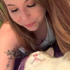 Meet your Posher, Deborah